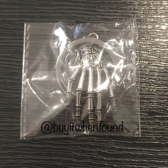 Skeleton Hand Steam Punk Gothic Skull Keychain - Picture 3 of 6